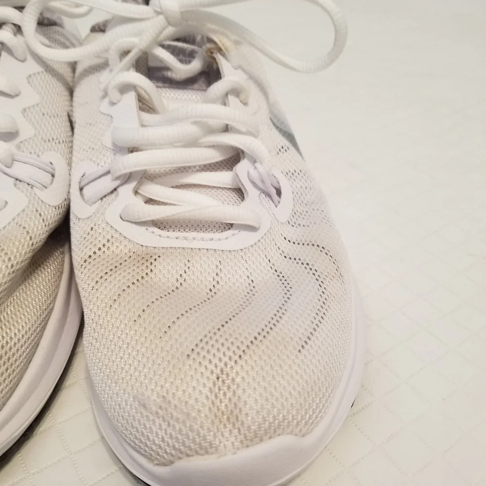 Lot of 2 pairs size 6 women's sneakers Ryka,Nike with Flaws